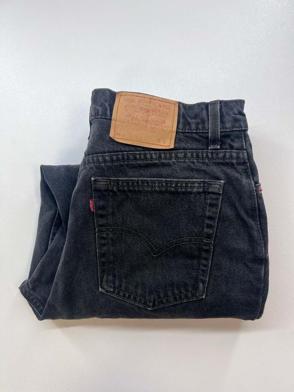 Vintage Levis 550 Womens 16W Short Black Jeans Relaxed Fit Tapered Mom 36x28